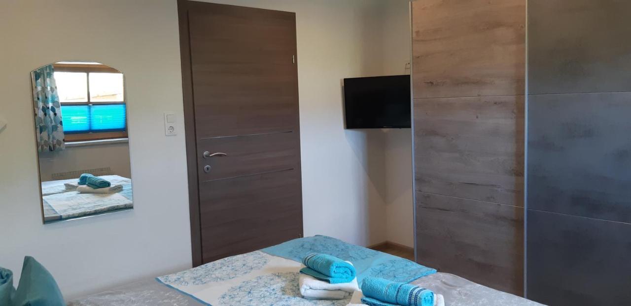 Ferienwohnung Kasbacher 푸슈안데르글로크네르스트라세 외부 사진